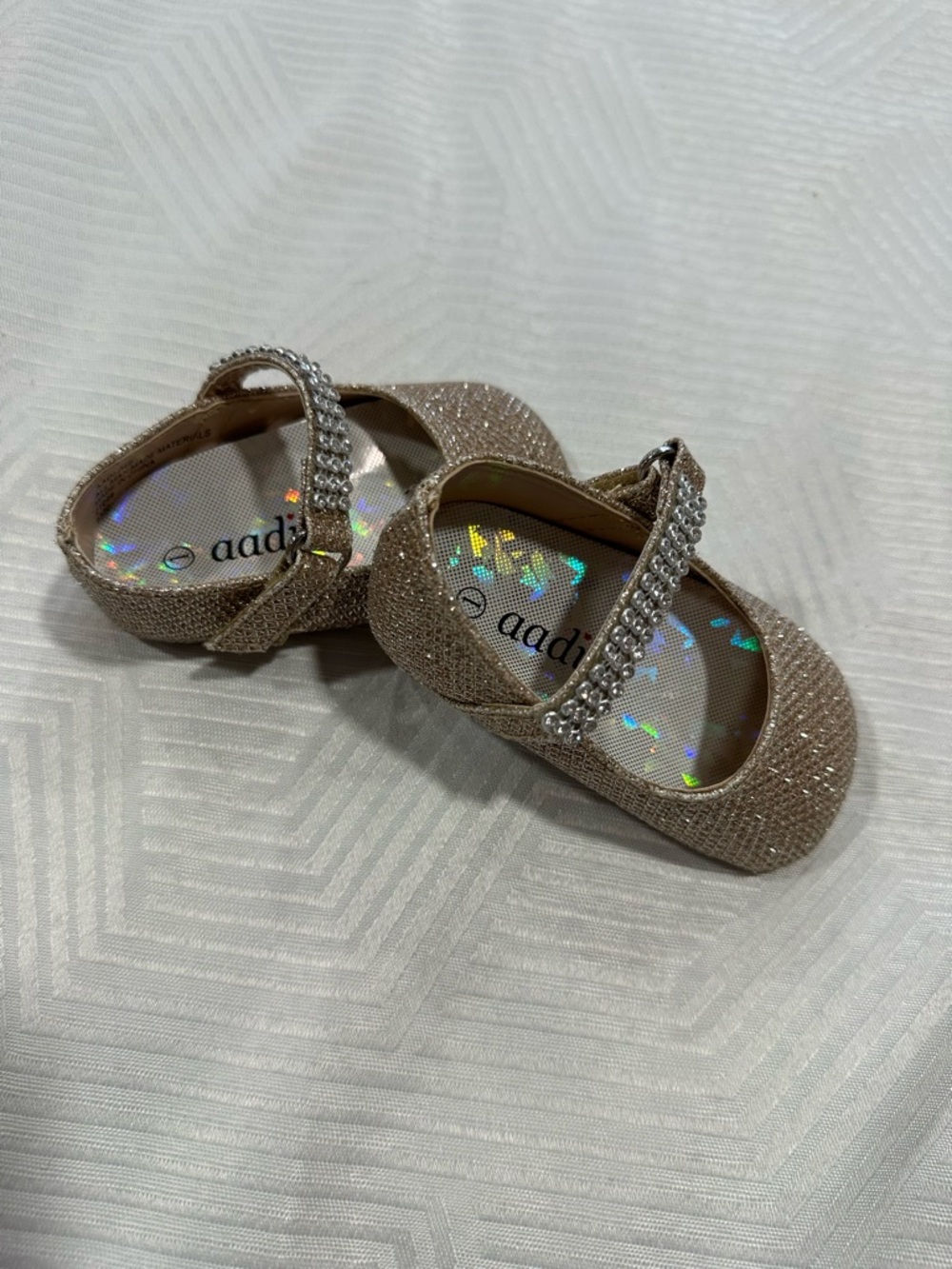 NWOT Aadi Rose Gold Glitter Infant Mary Jane Rhinestone Dress Shoes Size 1